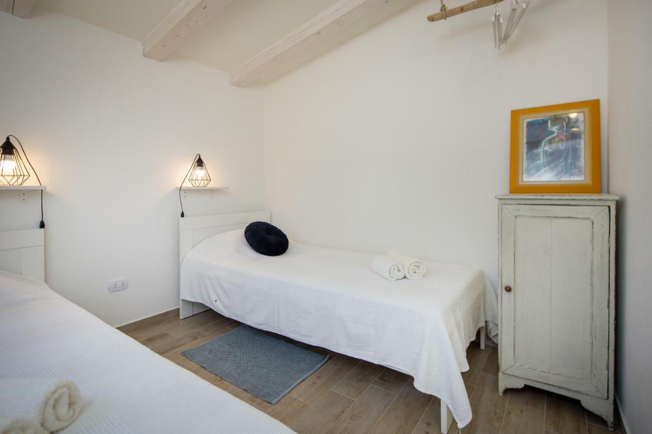 House Jozefina With Pool Apartamento Rovinj Exterior foto